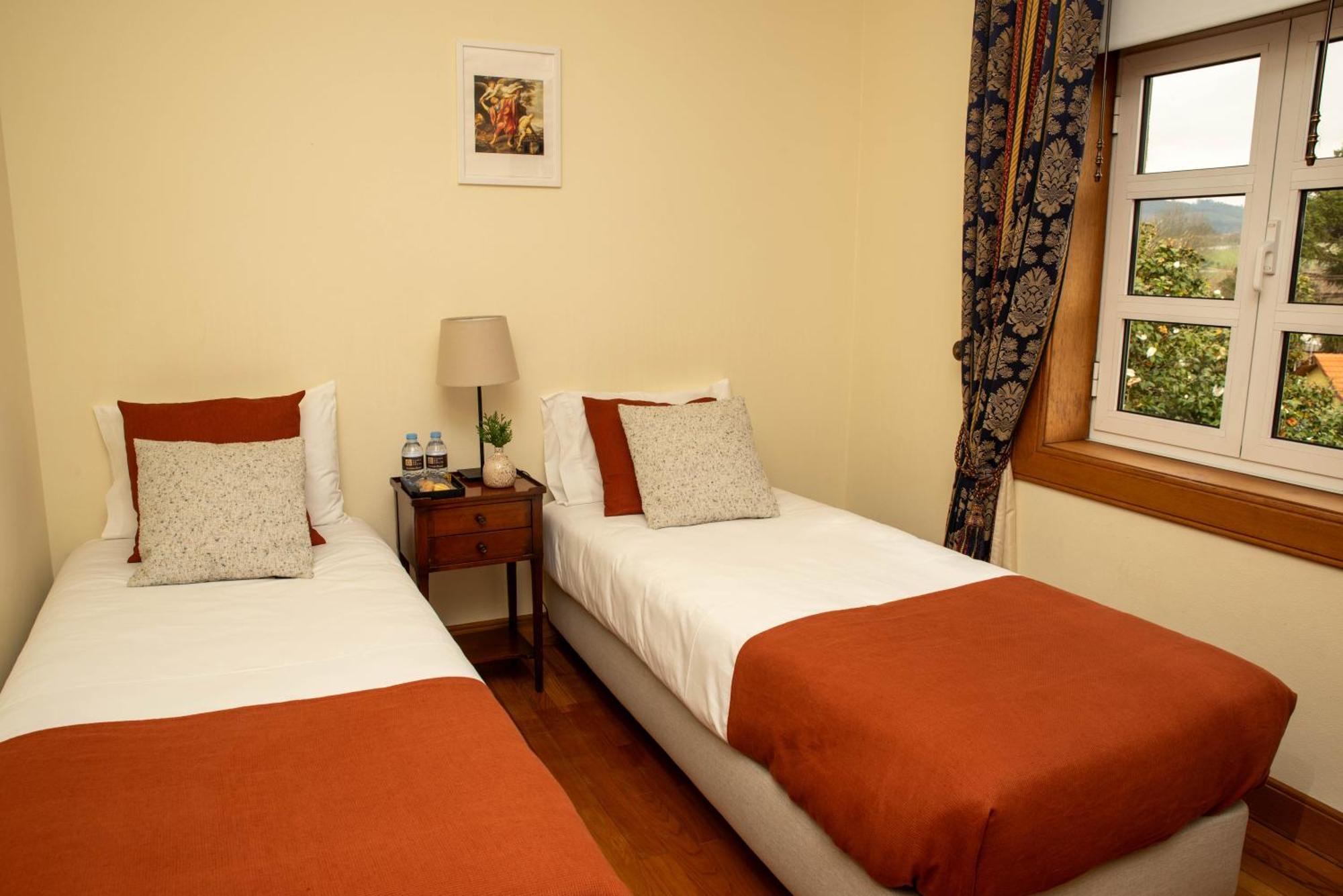 Casas Do Souto Guest House โลซาดา ภายนอก รูปภาพ